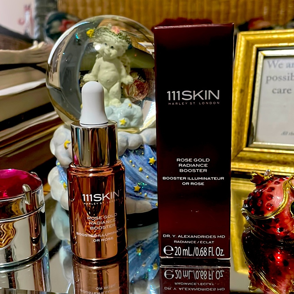 111Skin rose, gold radiance, booster new, never opened